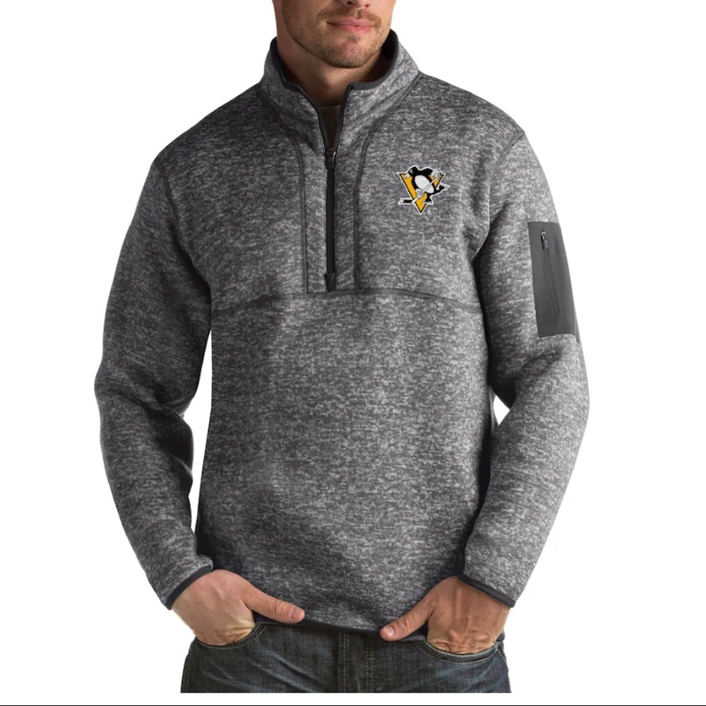 NWT Men’s Antigua Pittsburgh Penguins Quarter Zip